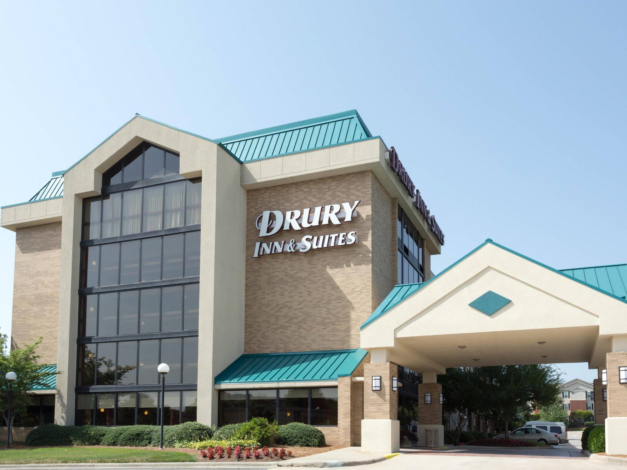 Drury Inn & Suites Charlotte University Place Bagian luar foto